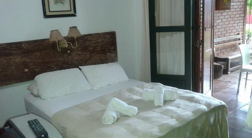 Bed and Breakfast Folks Iguazu - Casa De Huespedes Puerto Iguazú Exterior foto